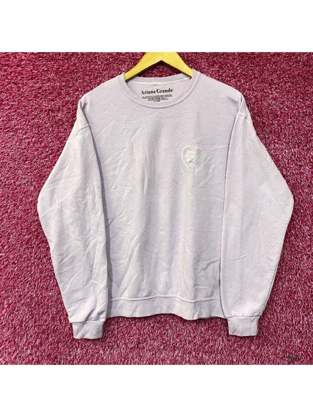 Ariana Grande Break Up With Your Girlfriend Sweetener World Tour Sweatshirt Medi